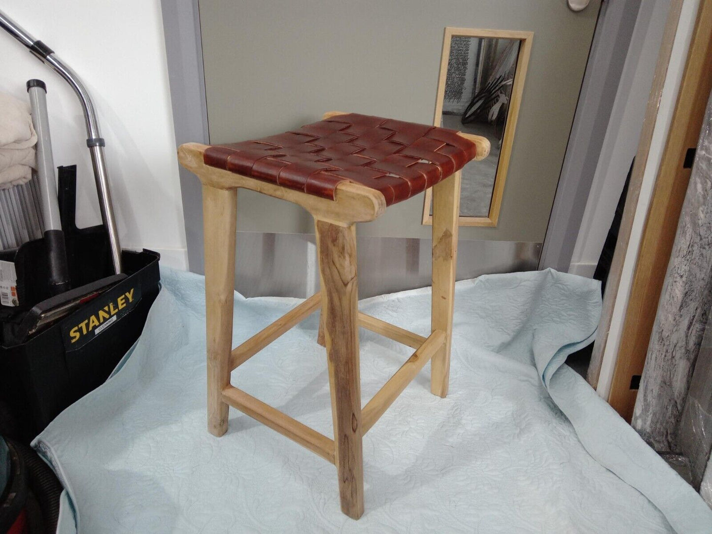 Kave Home Calixta 67 cm High Stool - Teak & Hand-braided Leather - Unstable