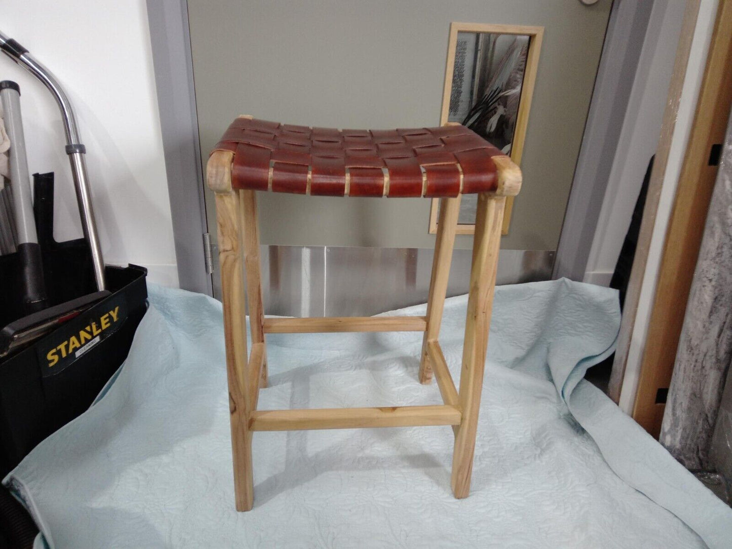 Kave Home Calixta 67 cm High Stool - Teak & Hand-braided Leather - Unstable