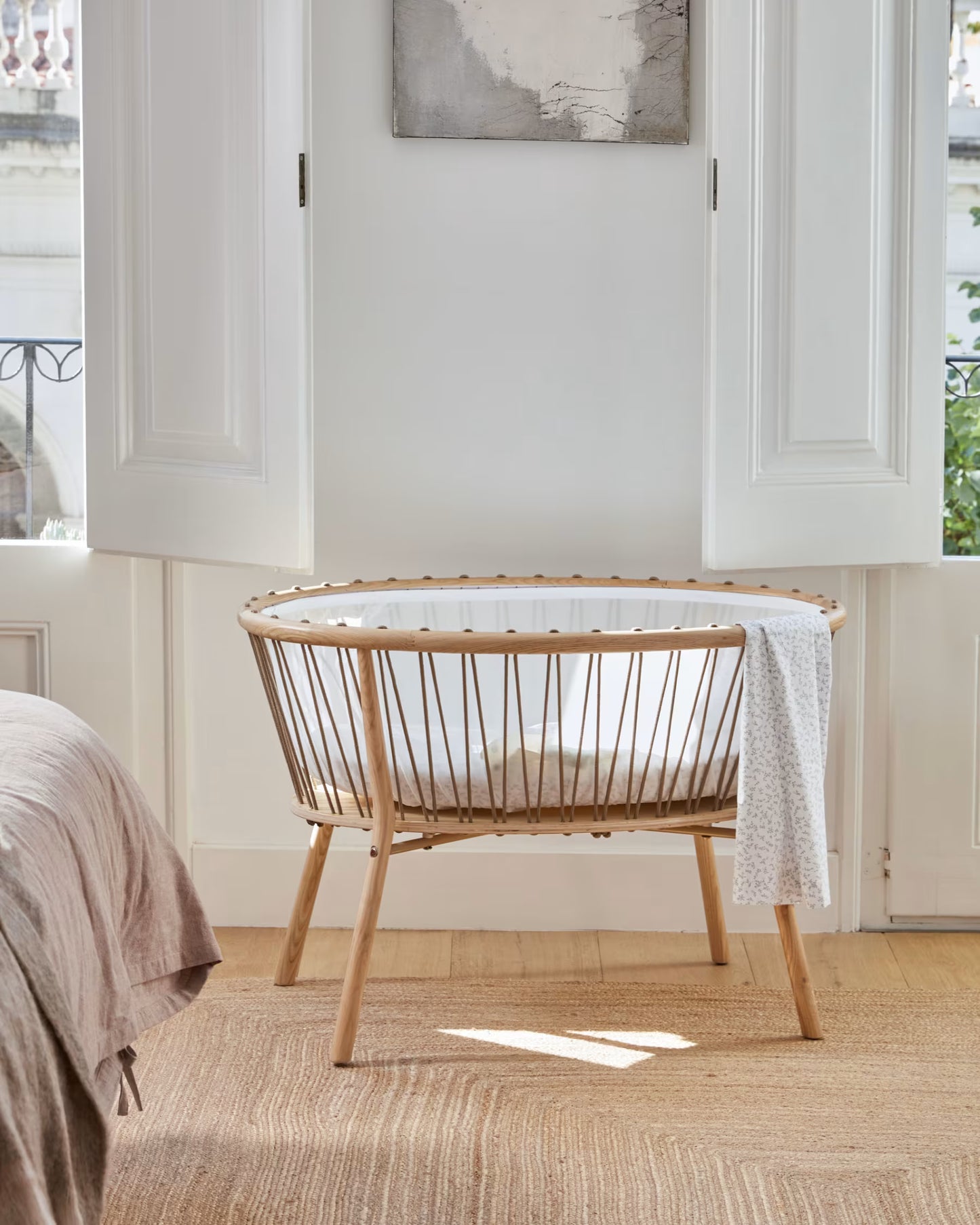 Kave Home Leonela Ash Wood Bassinet 97 x 62 cm FSC 100%