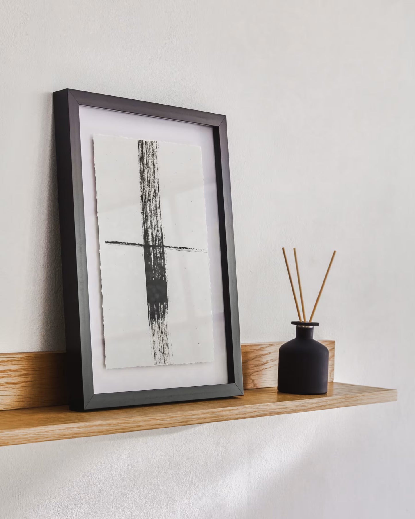 Kave Home Abilen Oak Veneer and White Lacquer Shelf, 120 x 15 cm, FSC™ 100% Certified