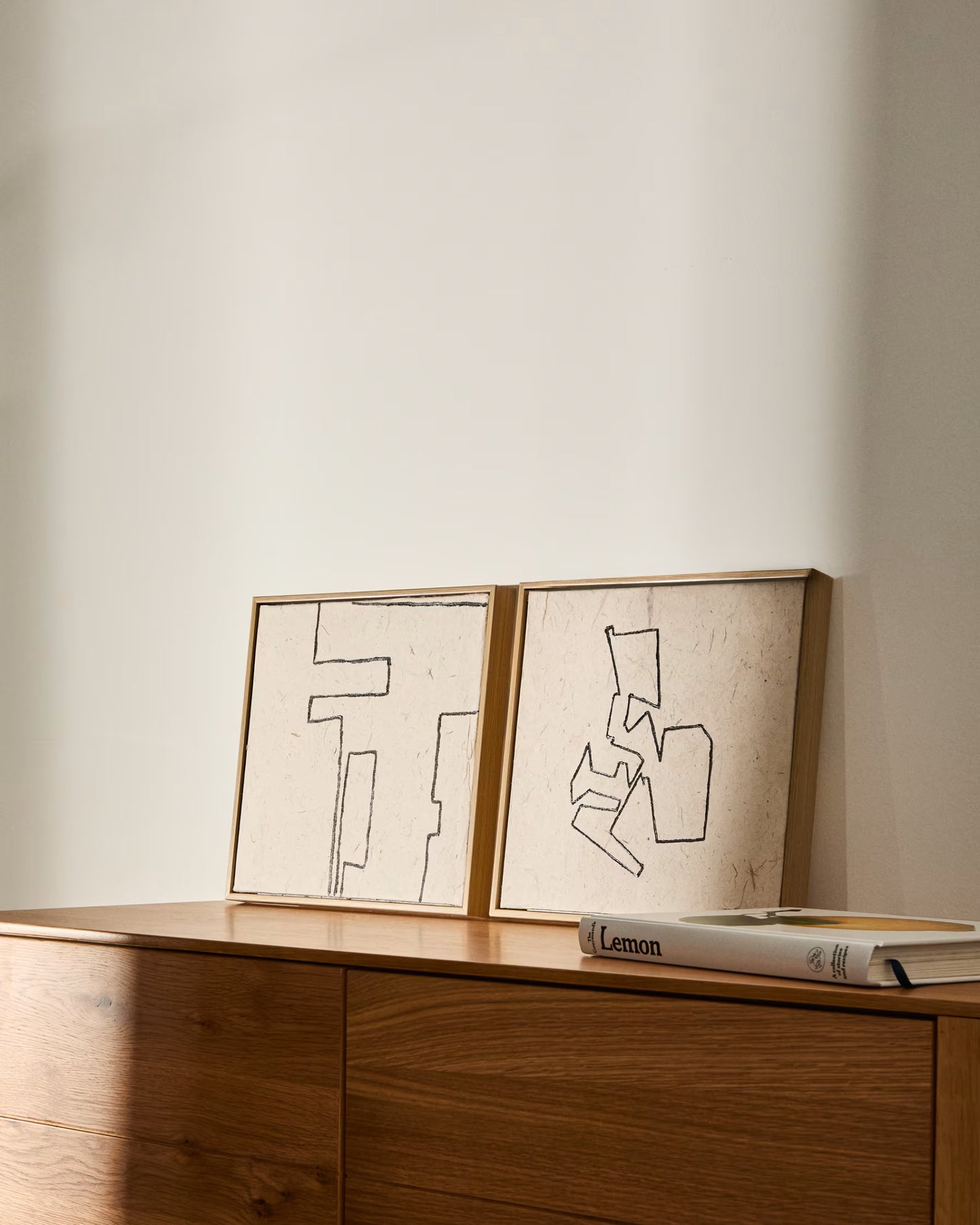 Kave Home Neyra Set of 2 Black and Beige Hand-Painted Abstract Pictures on Recycled Paper 30 x 30 cm