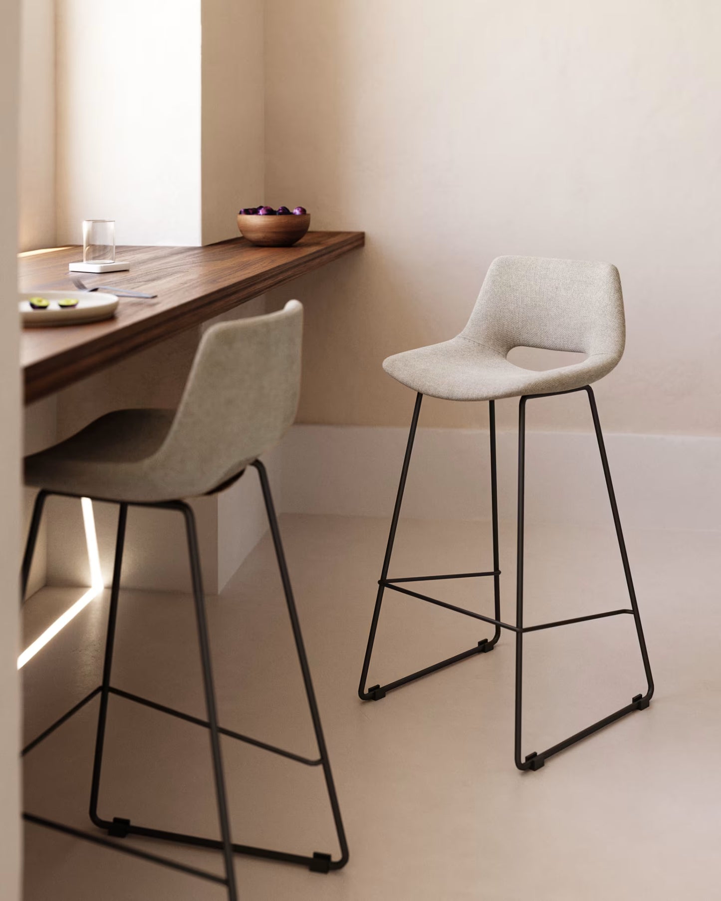 Kave Home Zahara Beige Stool with Steel in a Black Finish, Height 76 cm FSC 100%