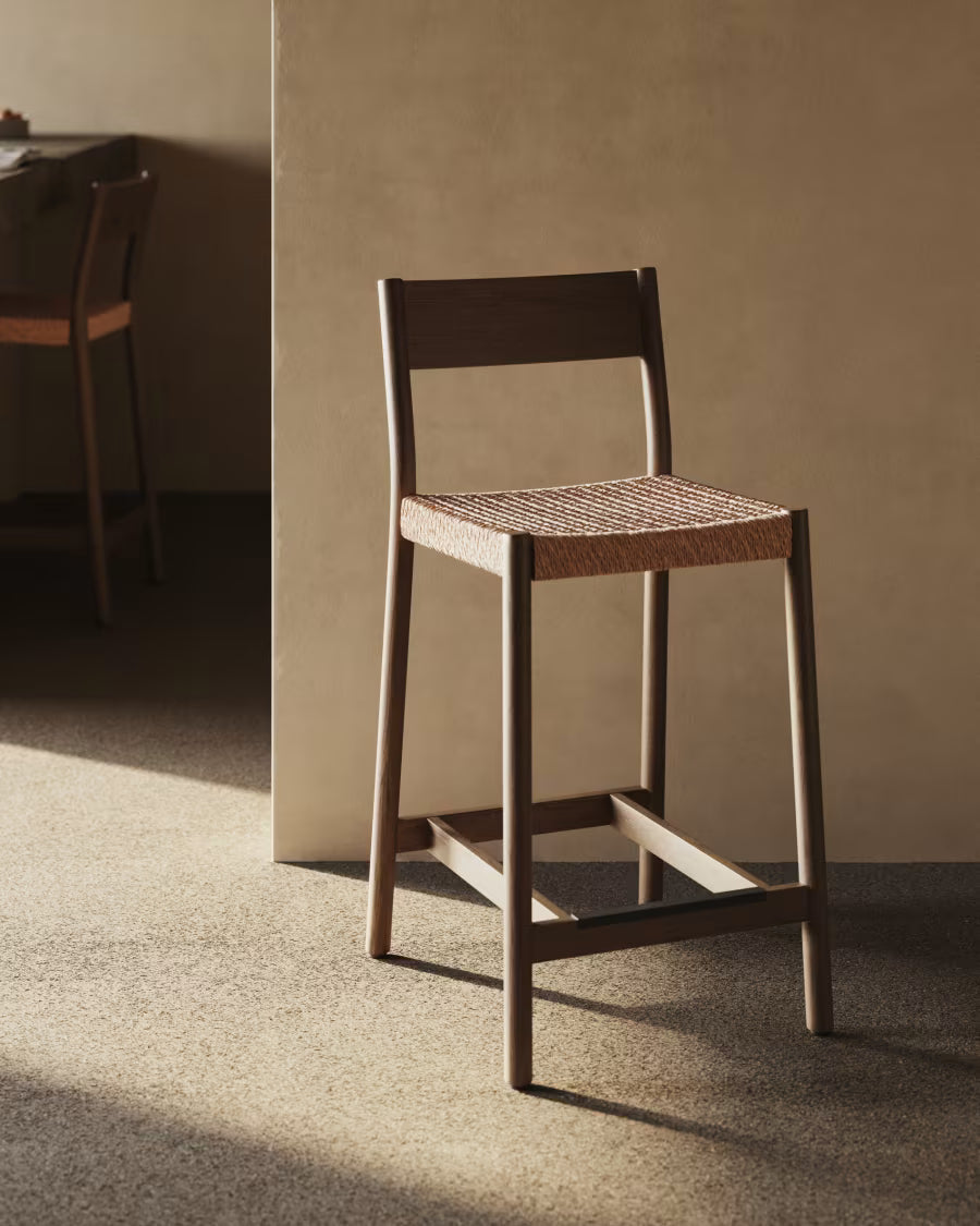 Kave Home Yalia Stool with Backrest in Solid Oak Wood with Walnut Finish and Rope Seat, 65 cm, FSC Mix Credit