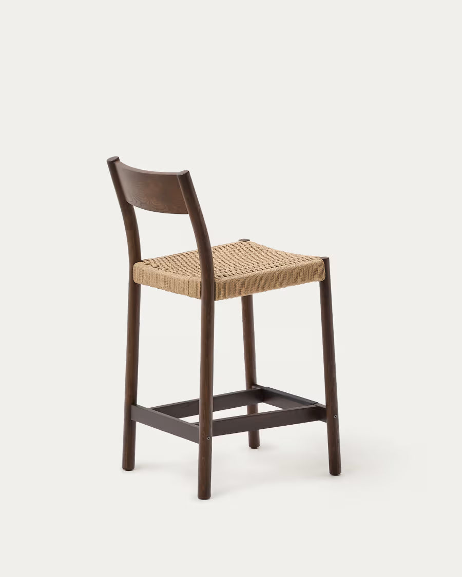 Kave Home Yalia Stool with Backrest in Solid Oak Wood with Walnut Finish and Rope Seat, 65 cm, FSC Mix Credit