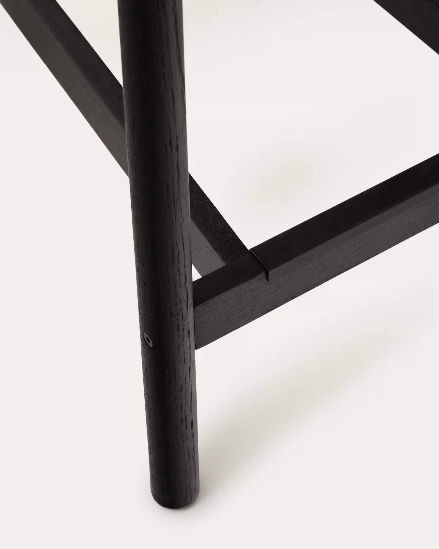 Kave Home Yalia Stool with Backrest in Solid Oak Wood with Black Finish and Rope Seat, 65 cm, FSC Mix Credit