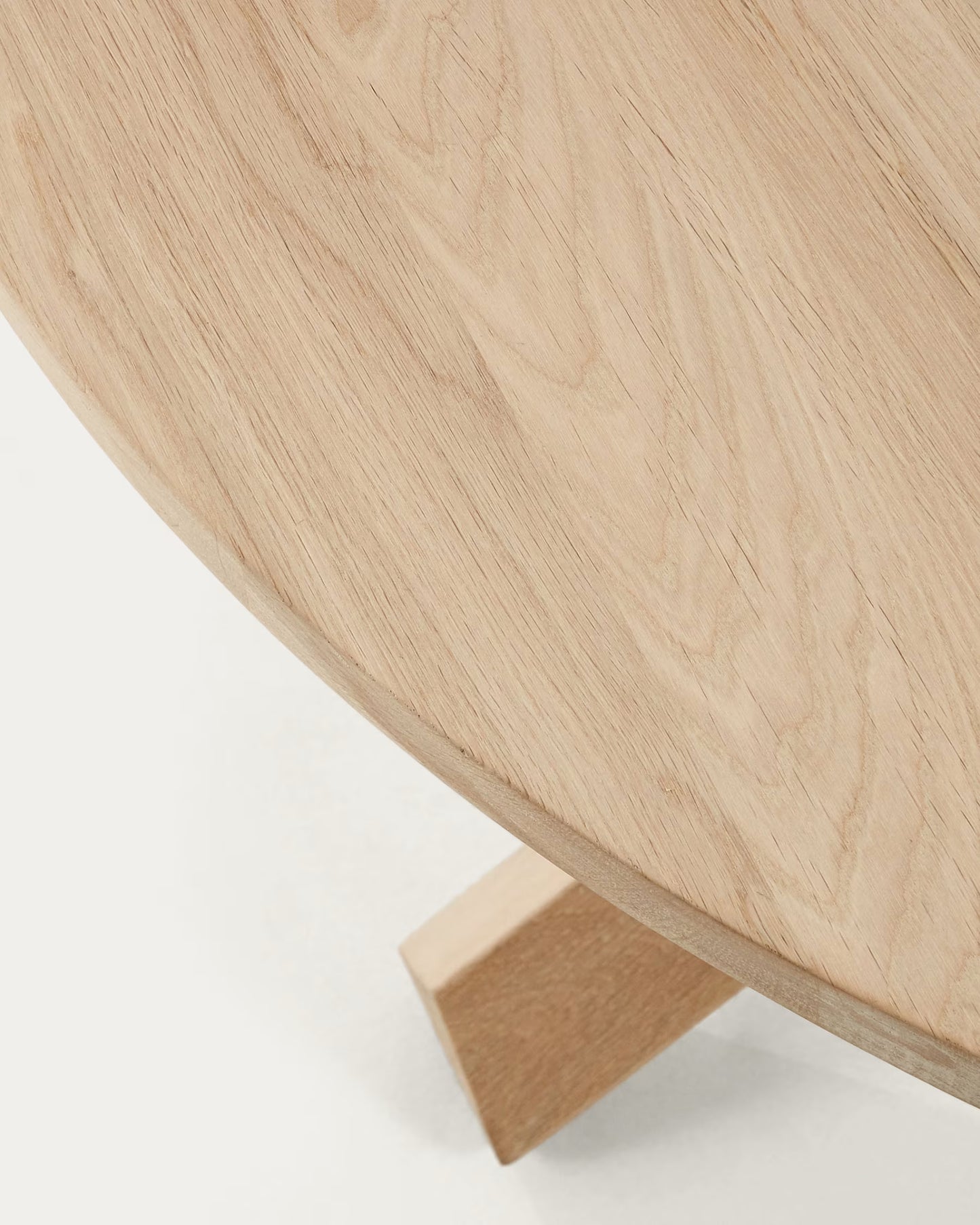 Kave Home Lotus Wood Table in Solid Oak, Ø 120 cm