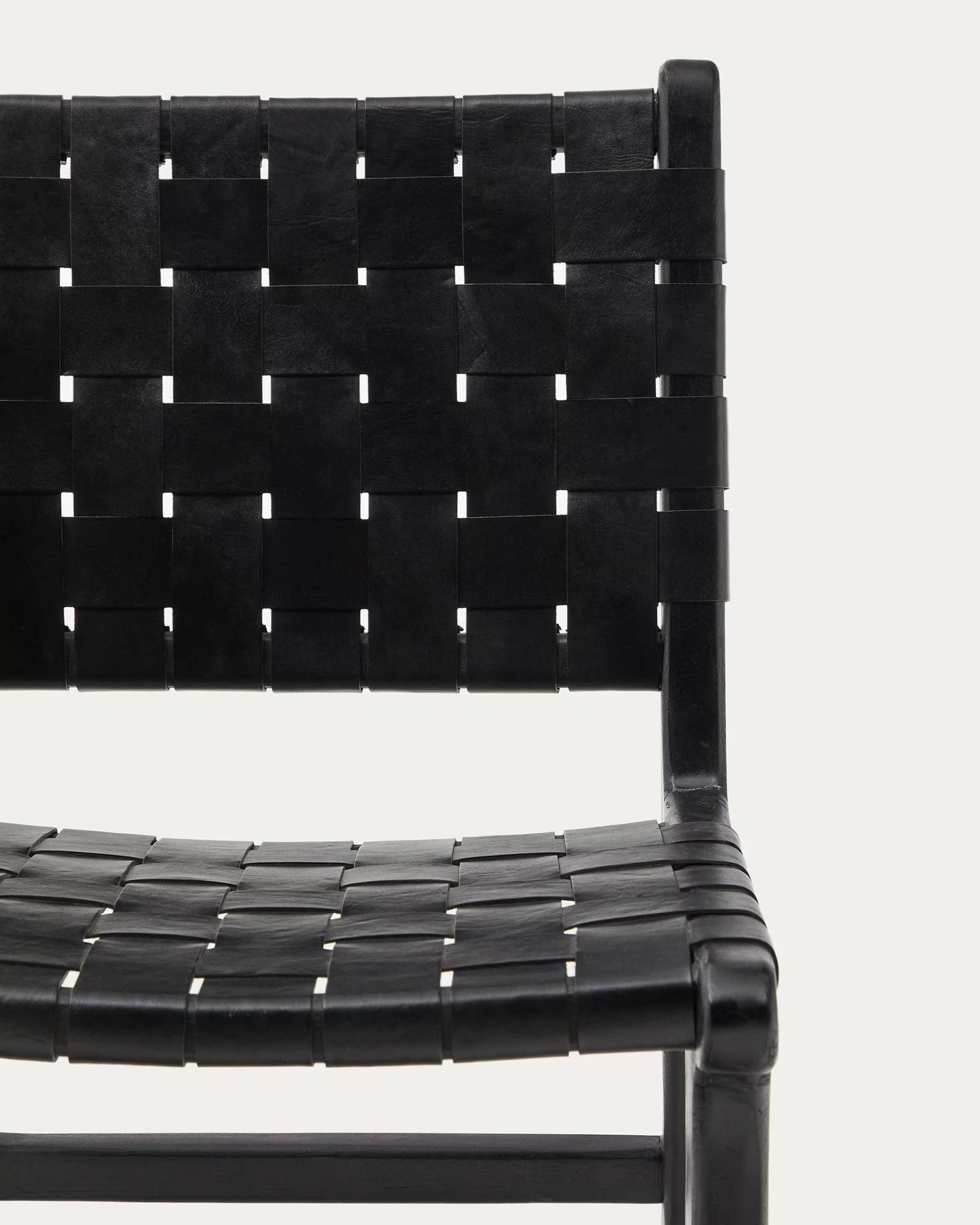 Kave Home Calixta Chair in Leather and Solid Mahogany Wood with Black Finish