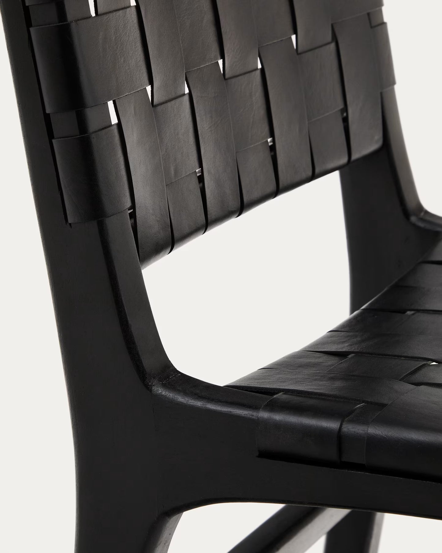 Kave Home Calixta Chair in Leather and Solid Mahogany Wood with Black Finish