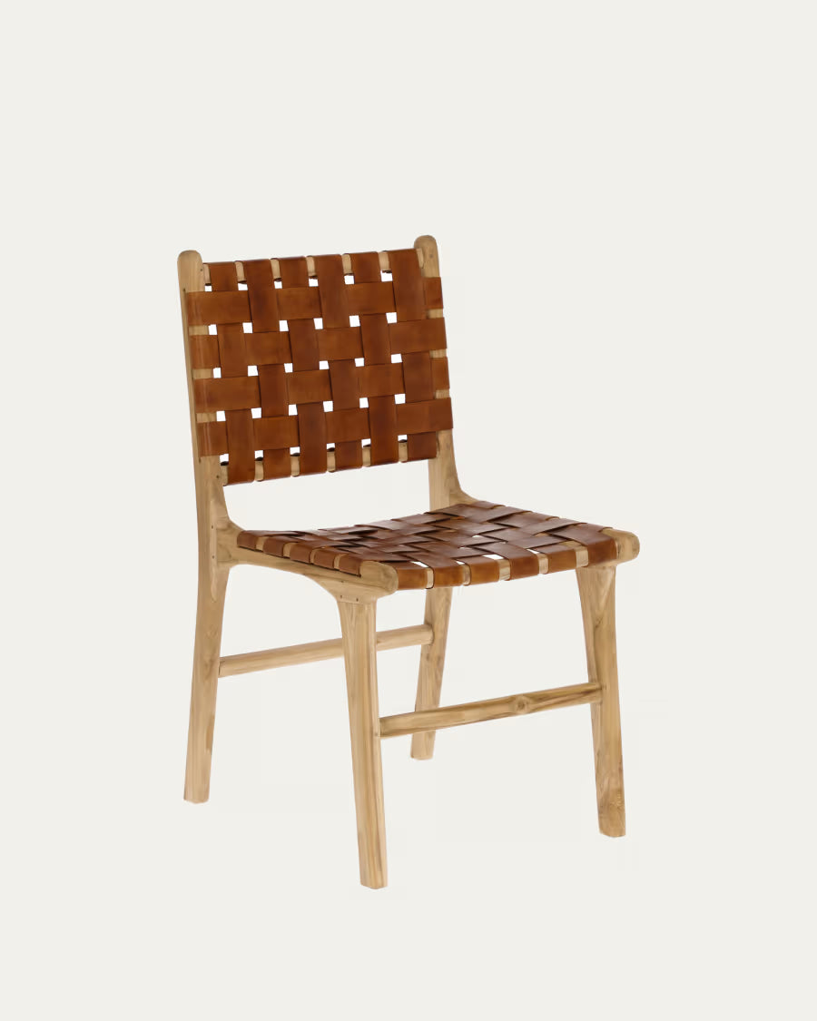 Kave Home Calixta Chair in Leather and Solid Teak Wood with Natural Finish