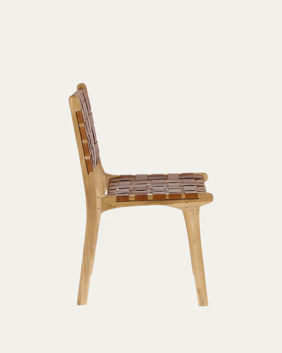 Kave Home Calixta Chair in Leather and Solid Teak Wood with Natural Finish