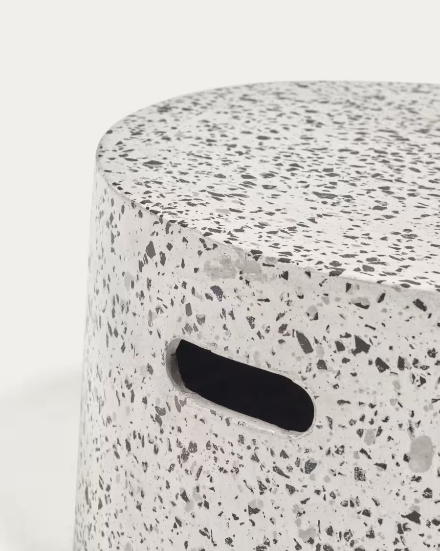 Kave Home Jenell Outdoor Terrazzo Coffee Table in White, Ø 52 cm