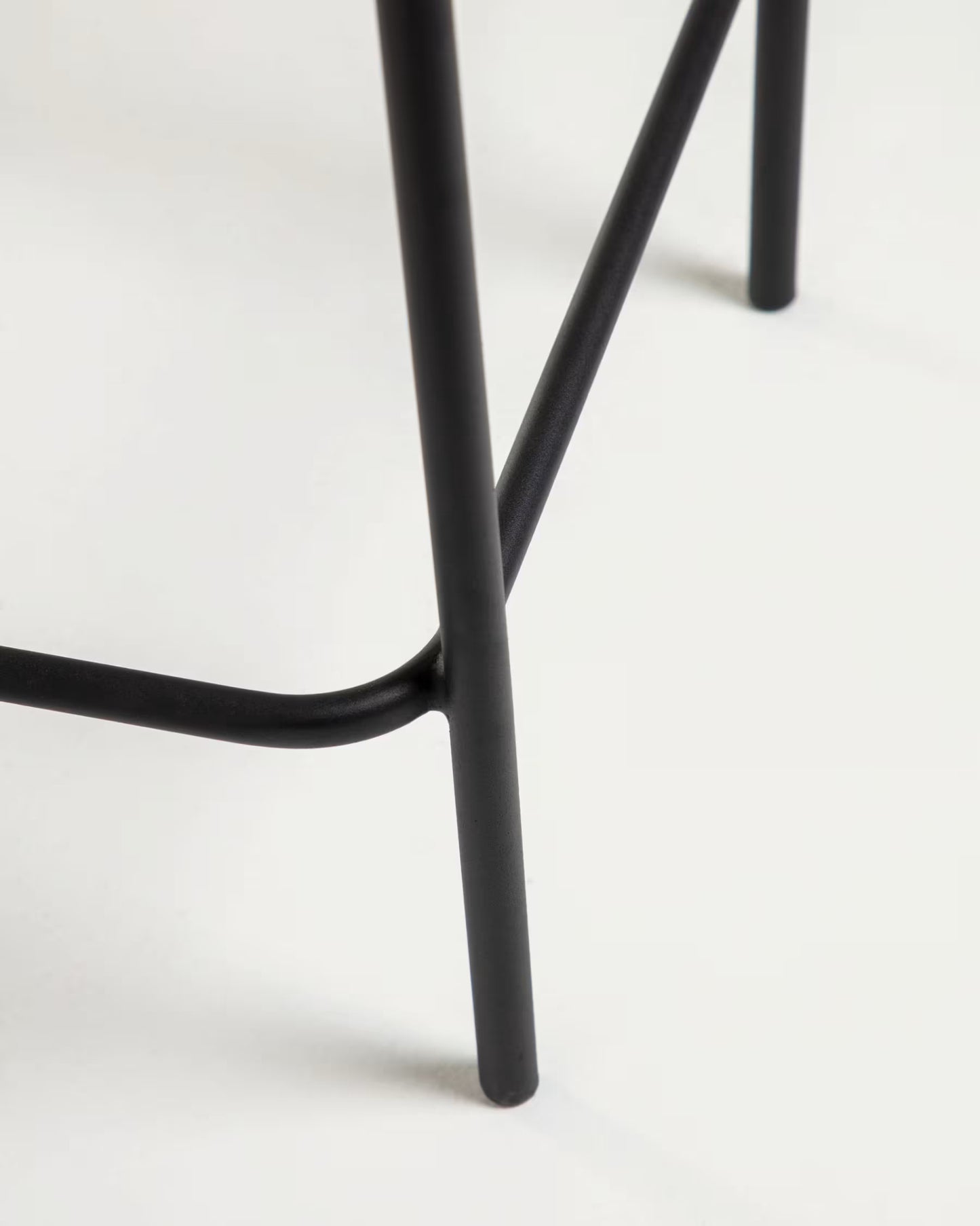 Kave Home Lambton Stackable Stool in Black Rope and Black Finish Steel, 62 cm