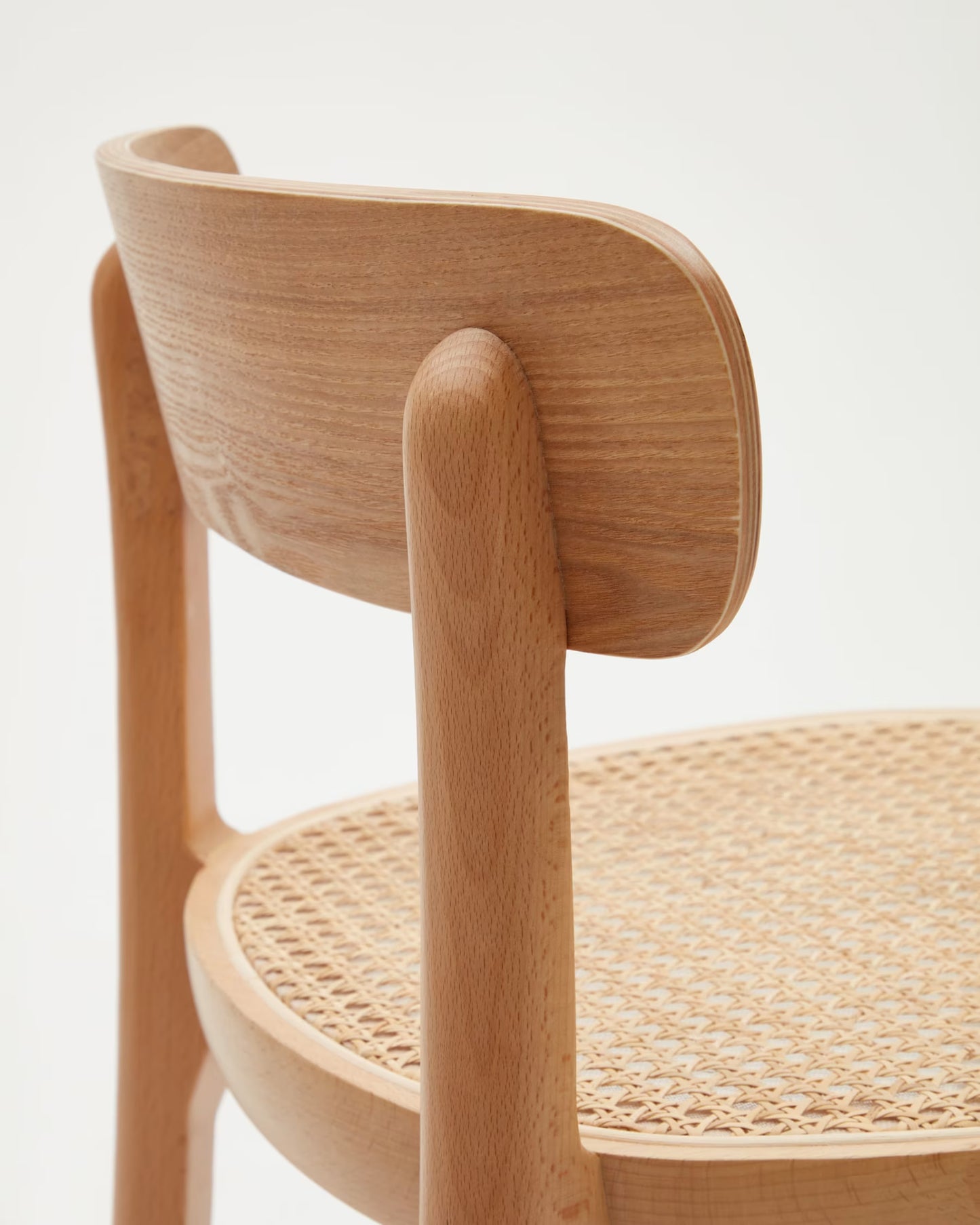Kave Home Romane Stool Beechwood Stool with a Natural Finish, Ash Wood Veneer and Ratan seat 75 cm