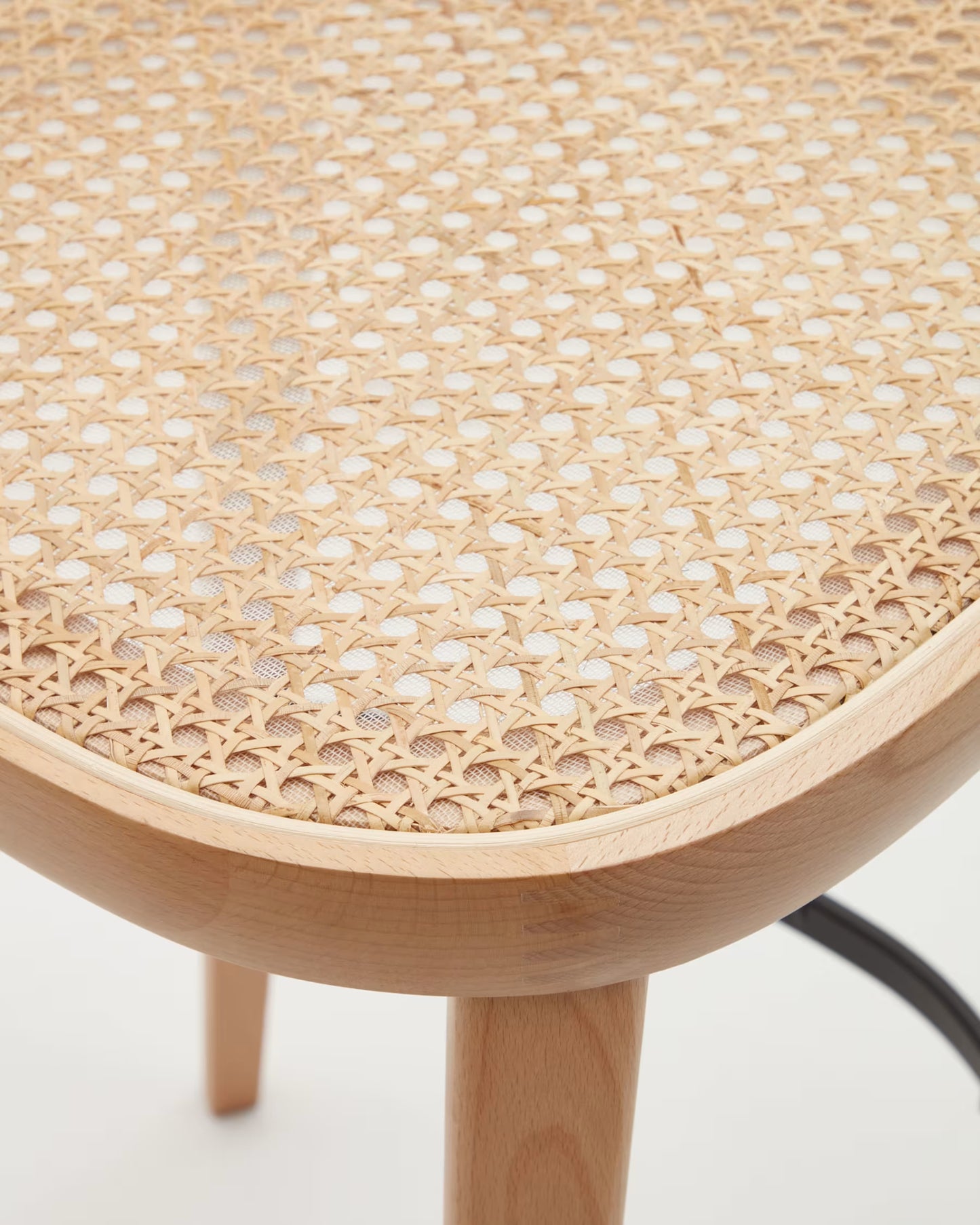 Kave Home Romane Stool Beechwood Stool with a Natural Finish, Ash Wood Veneer and Ratan seat 75 cm