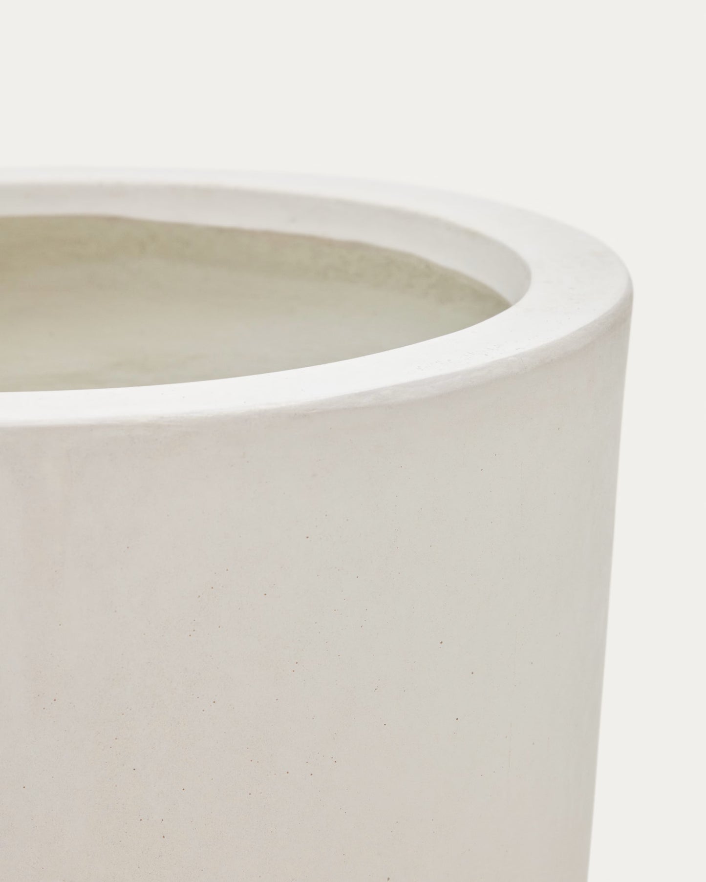 Kave Home Aiguablava Plant Pot in White Cement, Ø 39 cm