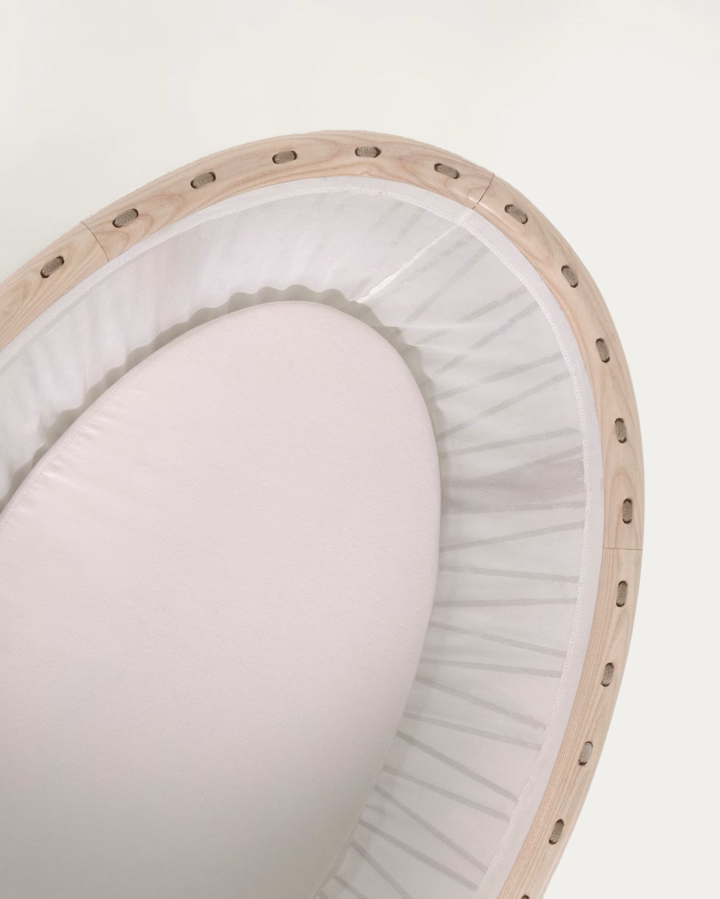 Kave Home Leonela Ash Wood Bassinet 97 x 62 cm FSC 100%