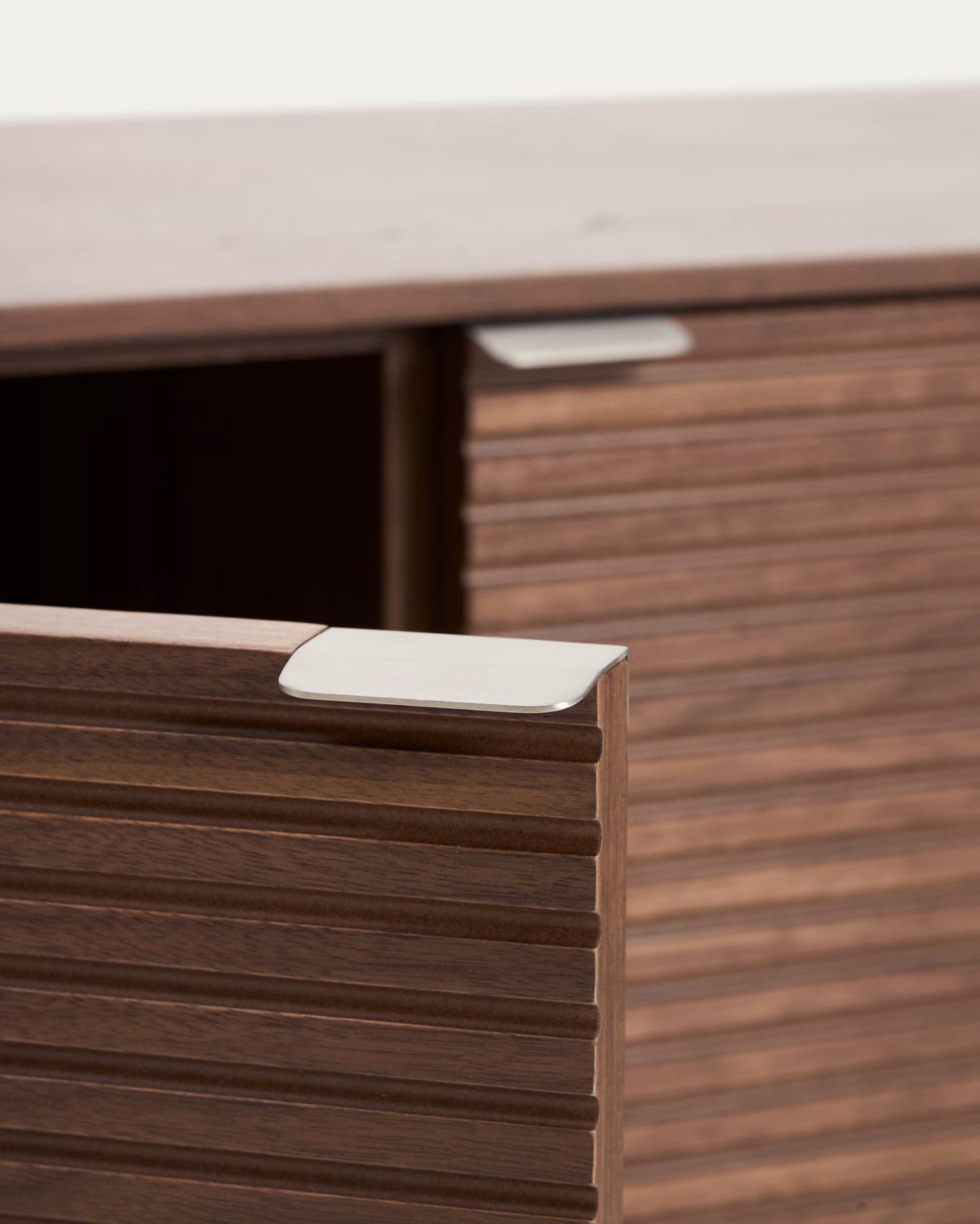 Kave Home Norlen 4-Door TV Stand in Walnut Veneer FSC Mix Credit 200 x 46 cm