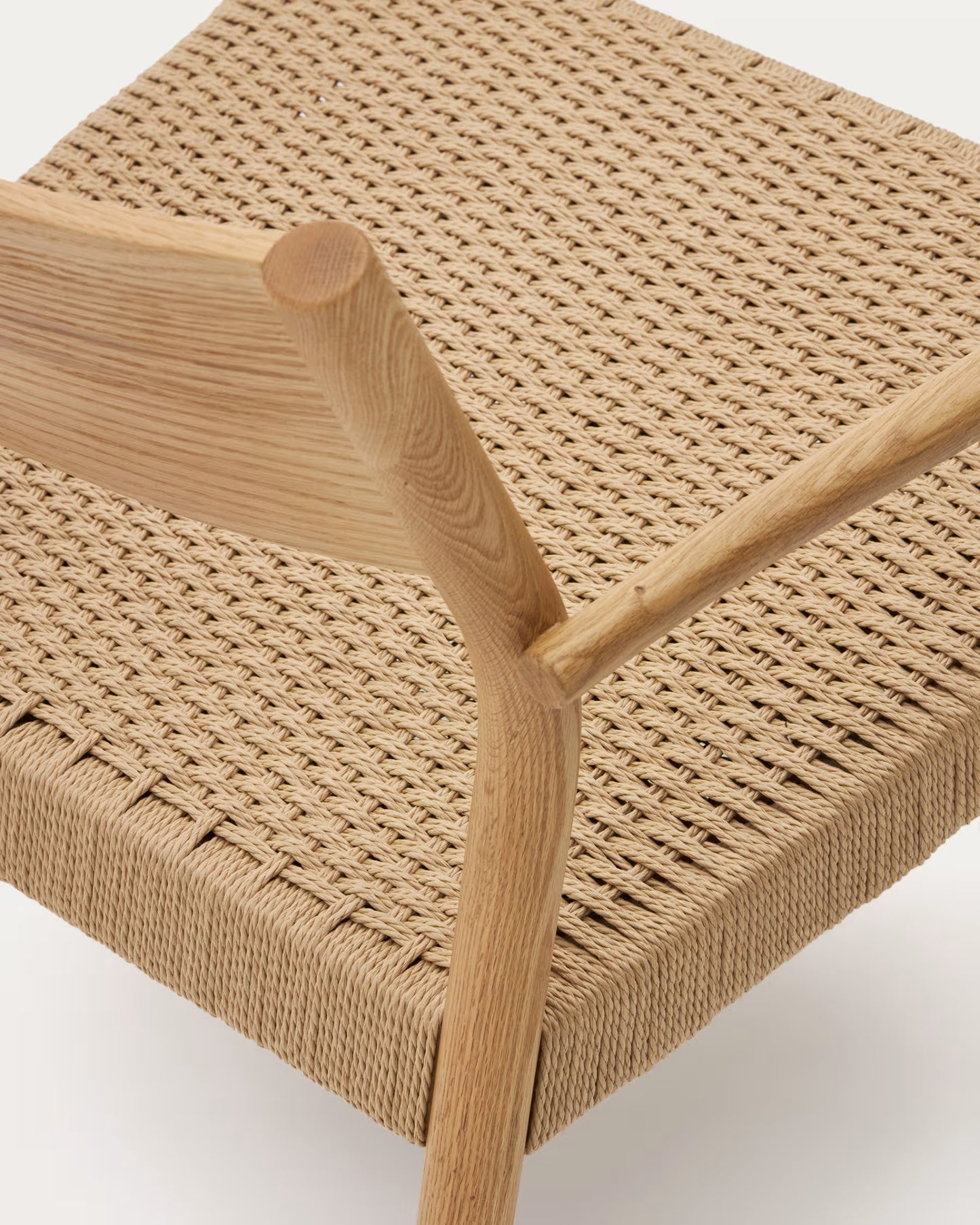 Kave Home Yalia Armchair in Solid Oak Wood with Natural Finish and Paper Rope Seat FSC Mix Credit