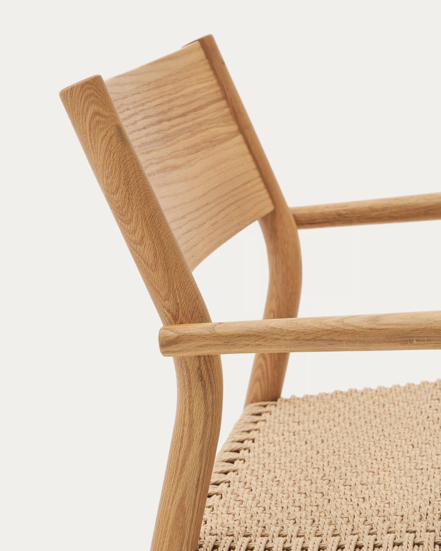 Kave Home Yalia Armchair in Solid Oak Wood with Natural Finish and Paper Rope Seat FSC Mix Credit